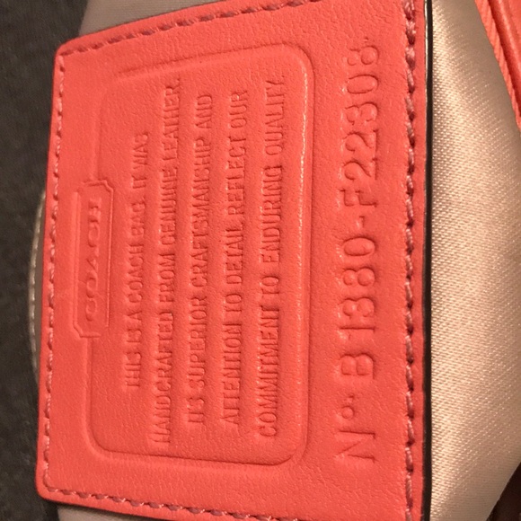 Coach crossbody bag - Picture 9 of 9